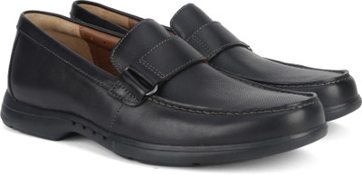 

Clarks Uneasley Free Black Leather Slip on For Men(Black
