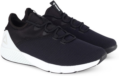 

REEBOK REEBOK FIRE TR Training & Gym Shoes For Women(Black, Black/grey/white