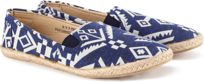 

People Casual shoes For Women(Navy