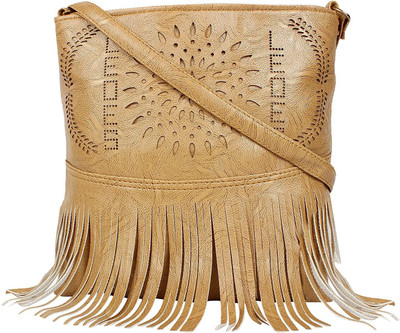 

ayeshu Women Casual Beige Genuine Leather Sling Bag
