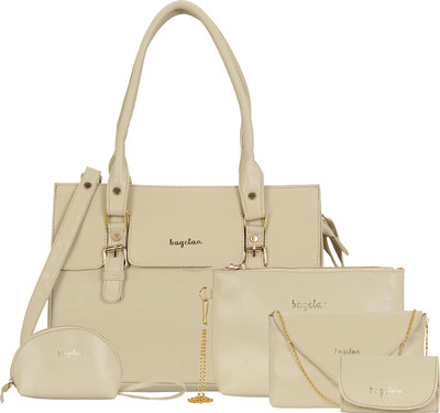 

Bagclan Shoulder Bag(White)