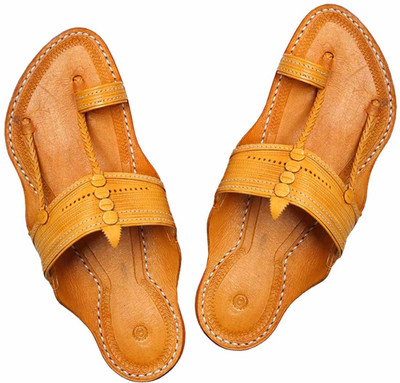 

eKolhapuri Men Tan Flats