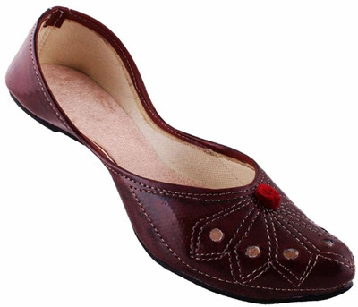 

Red Choice Collection Jutis For Women(Burgundy, Dark brown