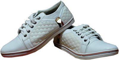 

Arks collections Casuals For Men(White, Whtte