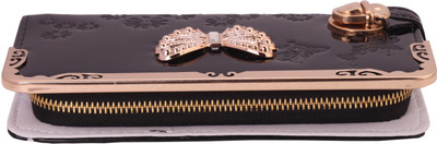 

craftsEra Casual Black Clutch