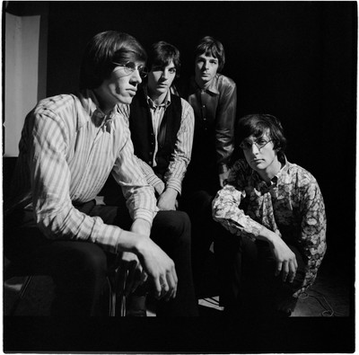 

KumkumArts Pink Floyd Poster 12 x 18 Inch, Vintage Quality Image, Gloss Paper, Unframed, Qty 1 Paper Print(12 inch X 12 inch, Rolled)