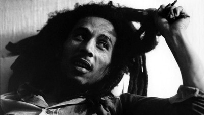 

KumkumArts Bob Marley Poster 12 x 18 Inch, Vintage Quality Image, Gloss, Unframed, Qty 1 Paper Print(18 inch X 12 inch, Rolled)