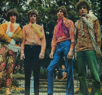 

KumkumArts Pink Floyd Poster 12 x 18 Inch, Vintage Quality Image, Gloss Paper, Unframed, Qty 1 Paper Print(18 inch X 12 inch, Rolled)