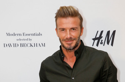 

KumkumArts David Beckham Poster 12 x 18 Inch, HD Quality Image, Gloss Paper, Unframed, Qty 1 Paper Print(12 inch X 18 inch, Rolled)