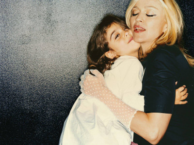 

KumkumArts Madonna Poster 12 x 18 Inch, HD Quality Image, Gloss Paper, Unframed, Qty 1 Paper Print(12 inch X 18 inch, Rolled)
