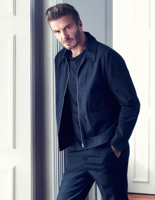 

KumkumArts David Beckham Poster 12 x 18 Inch, HD Quality Image, Gloss Paper, Unframed, Qty 1 Paper Print(18 inch X 12 inch, Rolled)