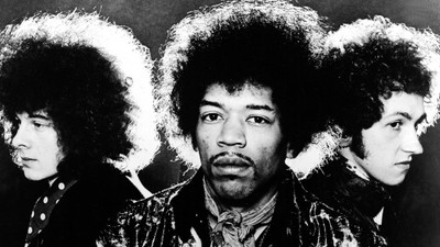 

KumkumArts Jimi Hendrix Poster 12 x 18 Inch, Vintage Quality Image, Gloss Paper, Unframed, Qty 1 Paper Print(18 inch X 12 inch, Rolled)