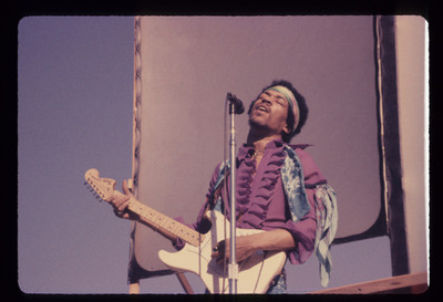 

KumkumArts Jimi Hendrix Poster 12 x 18 Inch, Vintage Quality Image, Gloss Paper, Unframed, Qty 1 Paper Print(12 inch X 18 inch, Rolled)