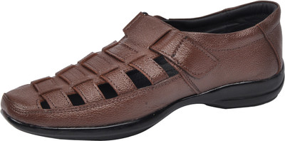 

WeDeshi Men Brown Sandals