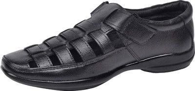

WeDeshi Men Black Flats
