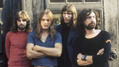 

KumkumArts Pink Floyd Poster 12 x 18 Inch, Vintage Quality Image, Gloss Paper, Unframed, Qty 1 Paper Print(18 inch X 12 inch, Rolled)