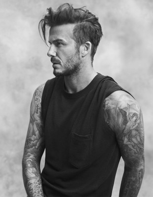 

KumkumArts David Beckham Poster 12 x 18 Inch, HD Quality Image, Gloss Paper, Unframed, Qty 1 Paper Print(18 inch X 12 inch, Rolled)