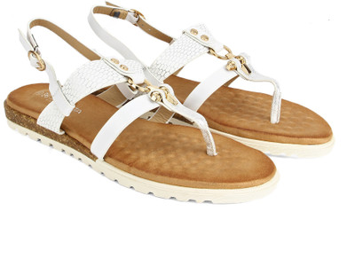 

Senorita Women WHITE Casual