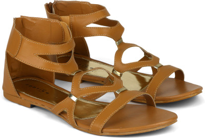 

FootIn Women Beige Flats