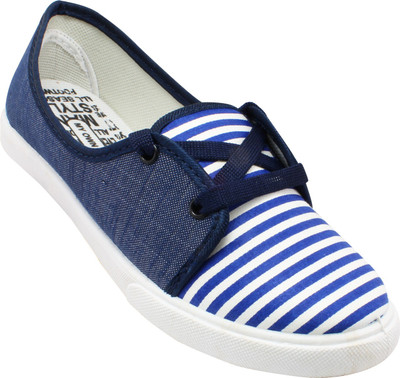 

Claptrap Sneakers For Women(Multicolor, Blue