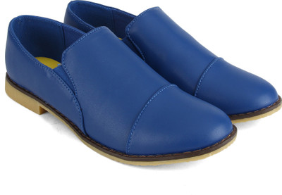 

United Colors of Benetton LEATHER Ballerina For Women(Blue, 901