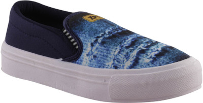 

xperts Sneakers For Women(Multicolor, Blue