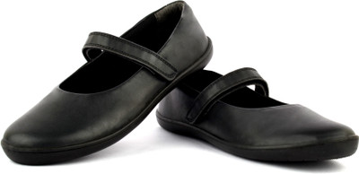 

Feetscience Girls Strap Ballerinas(Black