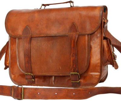 

LiveWithLeather 15 inch Expandable Laptop Messenger Bag(Brown)