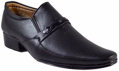 

MarcoUno BLACK FORMAL SHOES Slip On For Men(Black