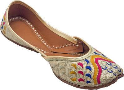 

Royal Collection Handmade Jutis For Women(Multicolor, Multi