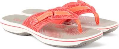 

Clarks Brinkley Quade Coral Slippers