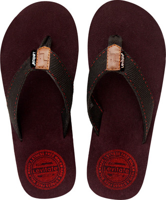

Levitate Flip Flops, Dark brown red