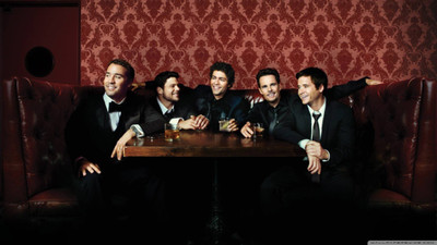 

Akhuratha Entourage Fine Quality Wall Poster Paper Print(12 inch X 18 inch, Rolled)