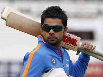 

Aabhaas Virat Kohli Wall Poster Fine Art Print(12 inch X 18 inch, Rolled)