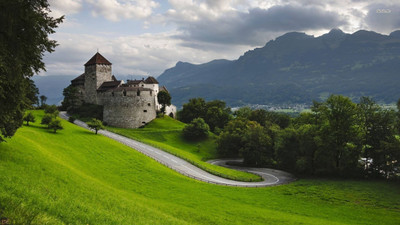 

Akhuratha Castle Fine Quality Wall Poster Paper Print(12 inch X 18 inch, Rolled)