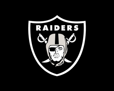 

Oakland Raiders Fine Quality Sports Wall Poster Fine Art Print(12 inch X 18 inch, Rolled)