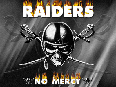 

Oakland Raiders Fine Quality Sports Wall Poster Fine Art Print(12 inch X 18 inch, Rolled)