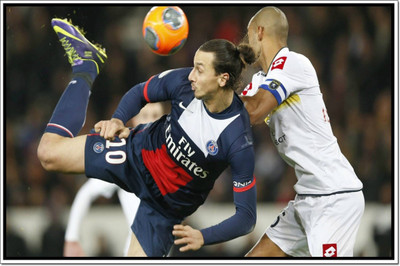 

Aabhaas Zlatan Ibrahimovic Wall Poster Fine Art Print(12 inch X 18 inch, Rolled)