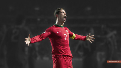 

Ronaldo Fine Quality Sports Wall Poster Fine Art Print(12 inch X 18 inch, Rolled)