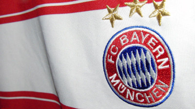

Bayern-Munich Fine Quality Sports Wall Poster Fine Art Print(12 inch X 18 inch, Rolled)