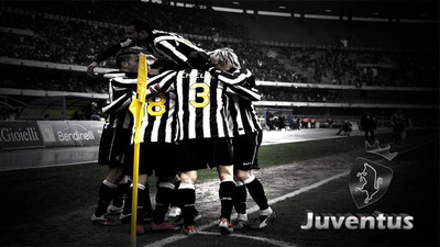 Juventus Fine Quality Sports Wall Poster Fine Art Print(12 inch X 18 inch, Rolled)
