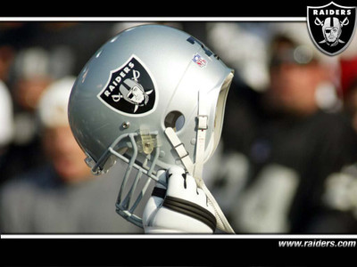 

Oakland Raiders Fine Quality Sports Wall Poster Fine Art Print(12 inch X 18 inch, Rolled)