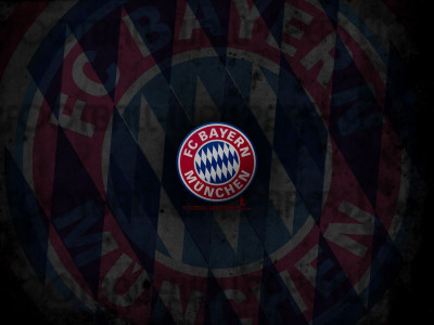 

Bayern-Munich Fine Quality Sports Wall Poster Fine Art Print(12 inch X 18 inch, Rolled)