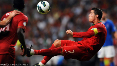 

Ronaldo Fine Quality Sports Wall Poster Fine Art Print(12 inch X 18 inch, Rolled)