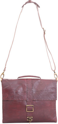 

Craft Play Handicraft 14 inch Laptop Messenger Bag(Brown)
