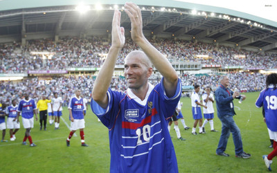

Aabhaas Zinedine Zidane Wall Poster Fine Art Print(12 inch X 18 inch, Rolled)