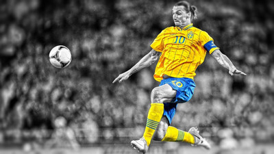 

Aabhaas Zlatan Ibrahimovic Wall Poster Fine Art Print(12 inch X 18 inch, Rolled)