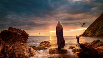 

Akhuratha Wall Poster-Game-of-Thrones-Daenerys-Targaryen Paper Print(12 inch X 18 inch, Rolled)