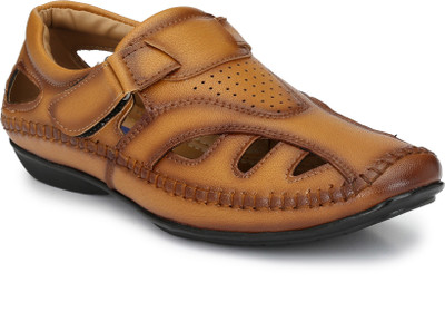 El Paso Men Tan Sandals