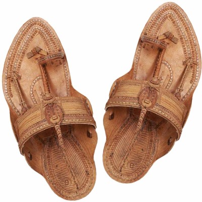 

eKolhapuri Men Tan Flats